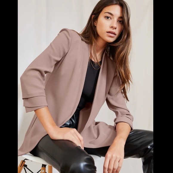 Babaton Jackets & Blazers - Babaton by Aritzia power blazer in dusty mauve